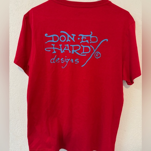 Ed Hardy Red T-Shirt with Bulldog and Crown Design - Picture 2 of 3